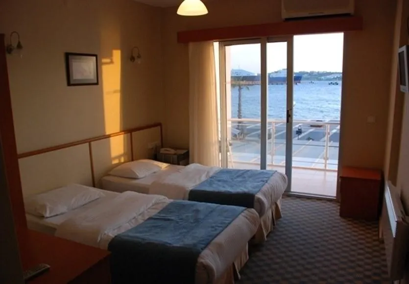 Pasifik Hotel Çeşme