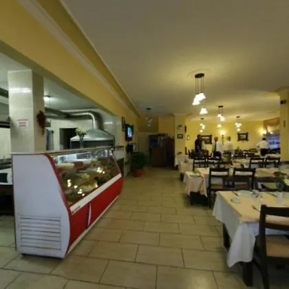 Pasifik Hotel Cesme